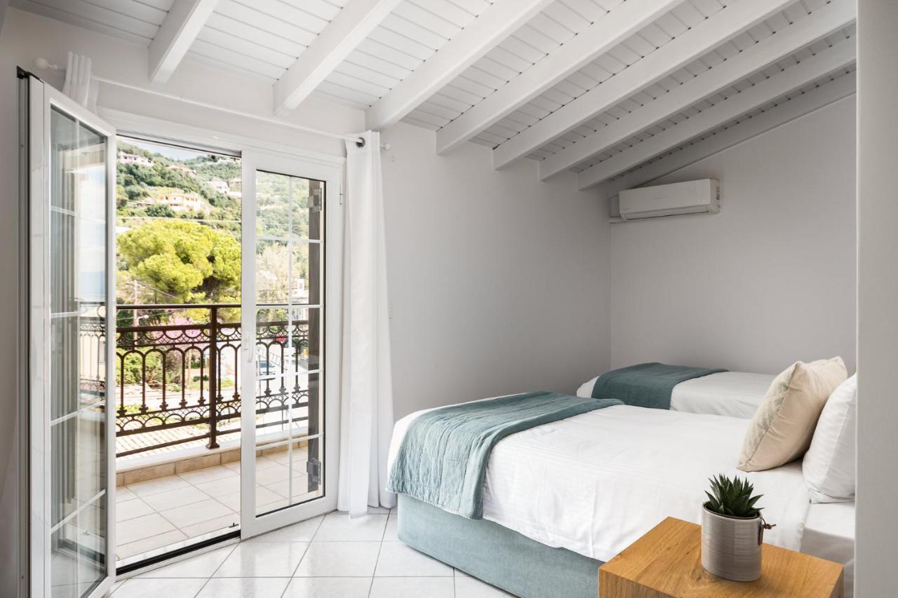 The Seaview Corner Apartments By Konnect, Ipsos Corfu Exterior foto